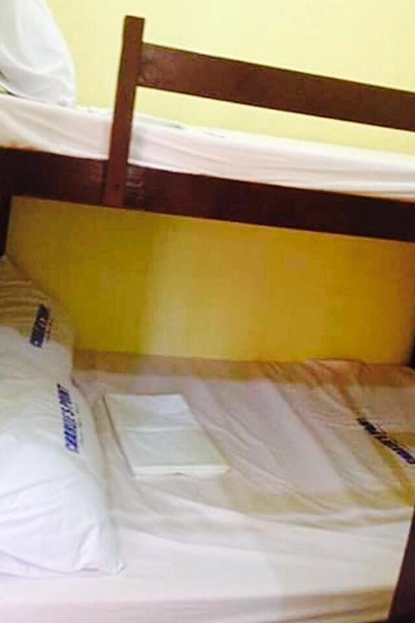 Charlie'S Point Baler Hostel Ngoại thất bức ảnh